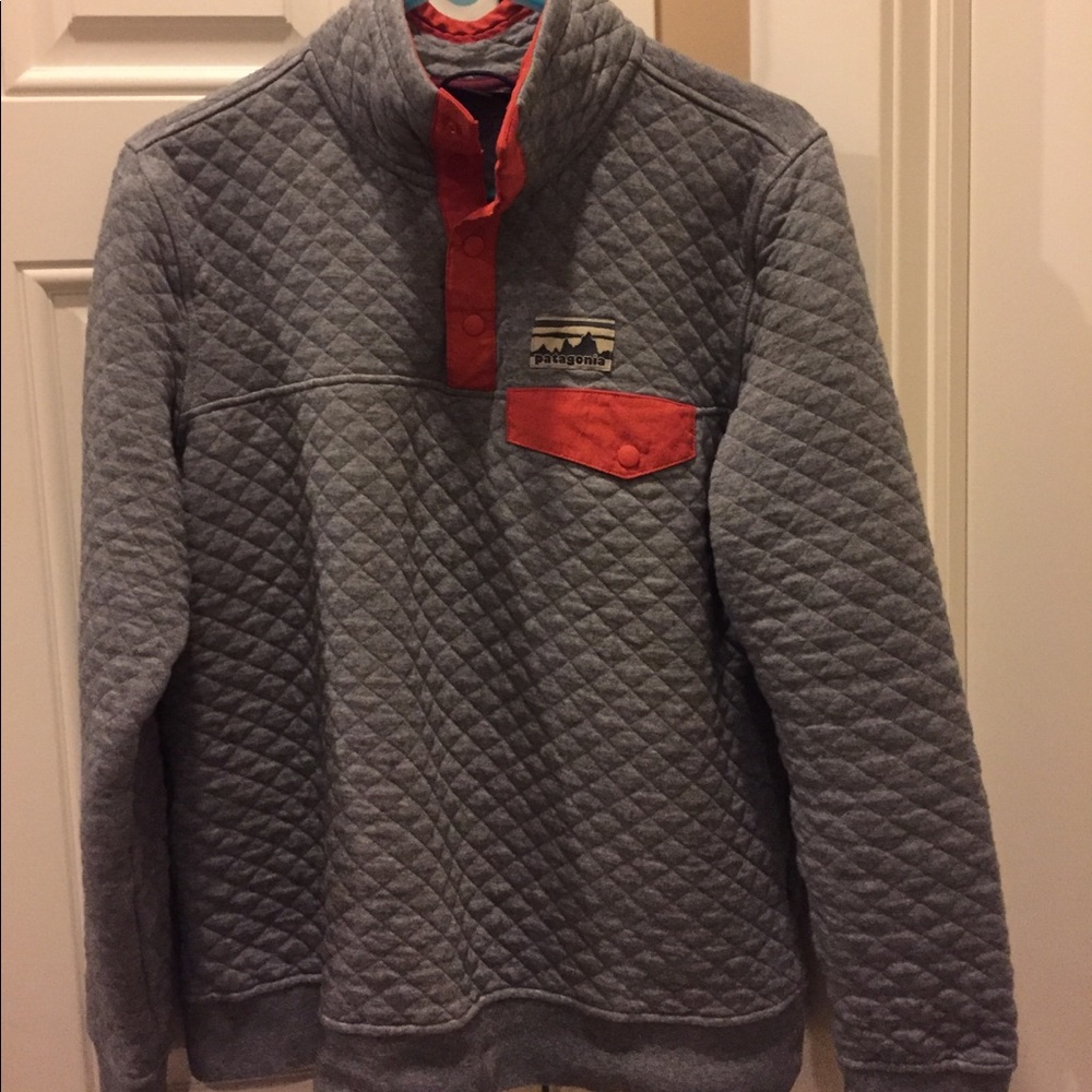 Patagonia quilted pullover